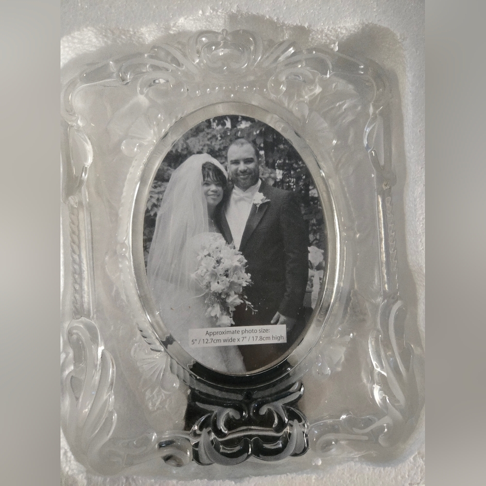 Crystal Photo Frame New In Box - Picture 2 of 5